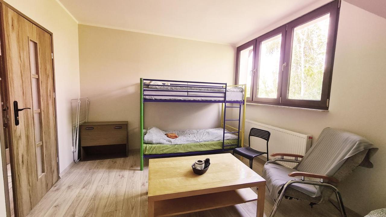 W20 Hostel Goledzinow Esterno foto