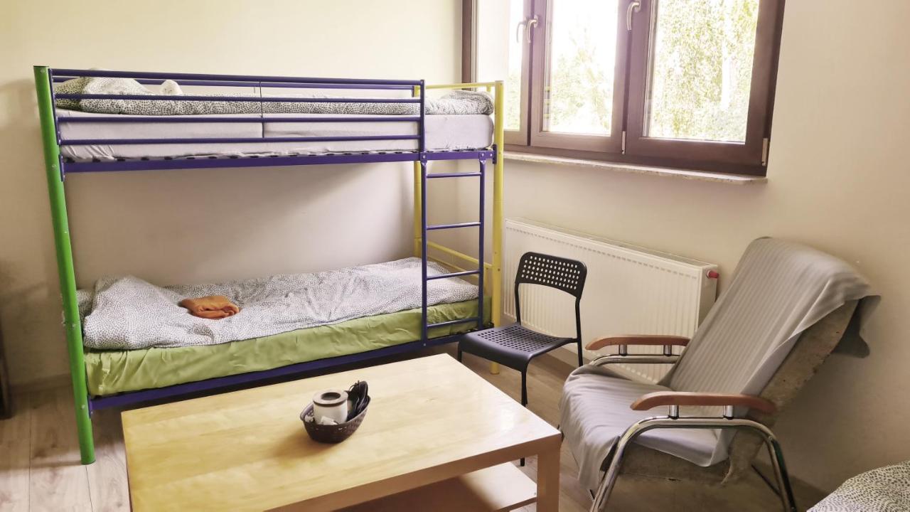 W20 Hostel Goledzinow Esterno foto